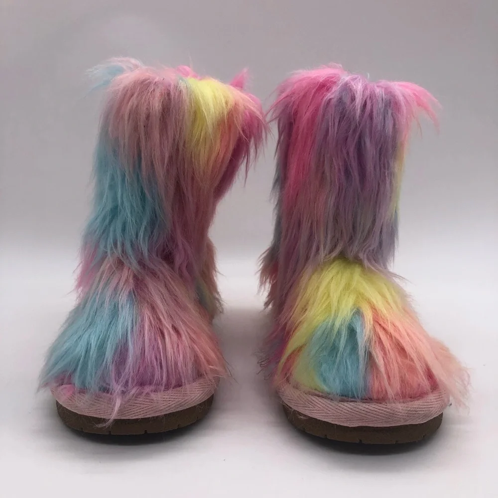 LINK - LITTLE GIRLS FURRY RAINBOW COLORED BOOTIES SIZE 6
